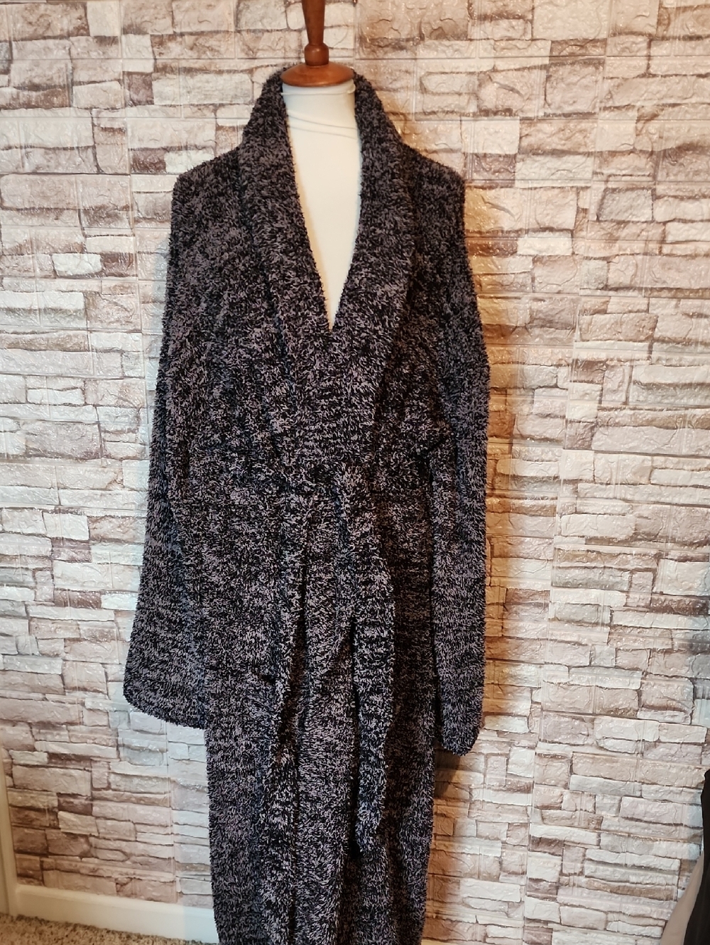 Cozy Gray Shawl-Collar Robe for Women - Plush Sleepwear
